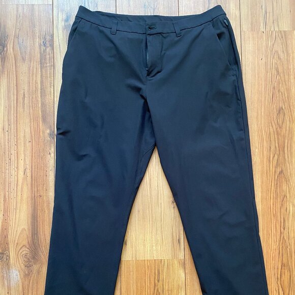 lululemon Commission Classic-Fit Pant, Obsidian, 34W x 32L - Picture 4 of 9